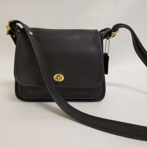 Black Vintage Coach Rambler 9061